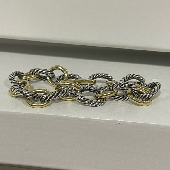David Yurman Two Tone Large Oval Link Bracelet - Picture 4 of 5